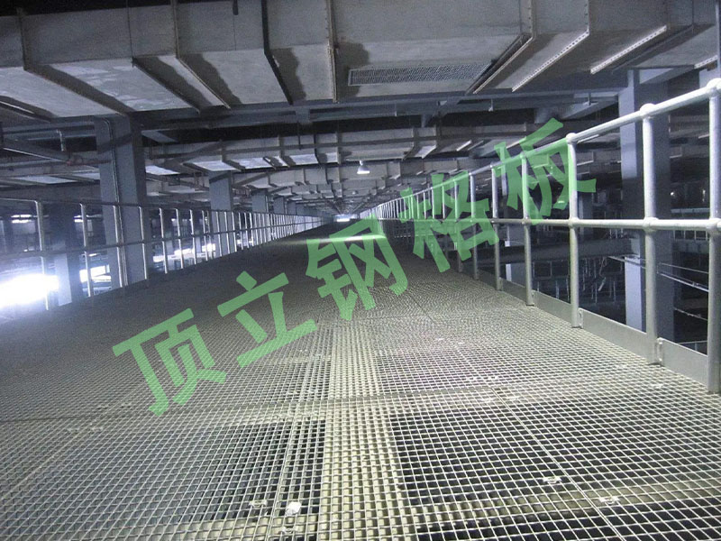 平臺鋼格板-案例.jpg