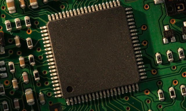 收購 [Microchip] 電源管理IC：以太網(wǎng)供電（PoE）IC、碳化硅（SiC）器件、熱插拔控制器